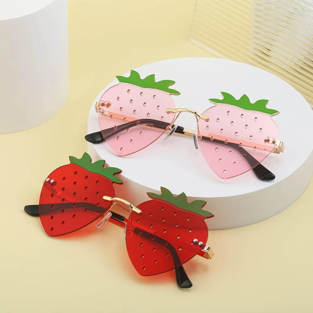 Women's Trendy Frameless Strawberry Sunglasses